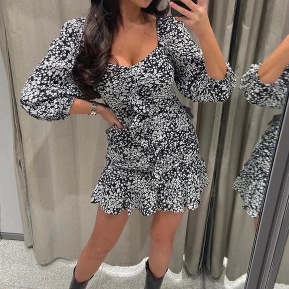 Zara Ruffle Ruched Mini Puff Sleeves Fit Flare Retro Floral Ditsy Cocktail Dress - Picture 2 of 13
